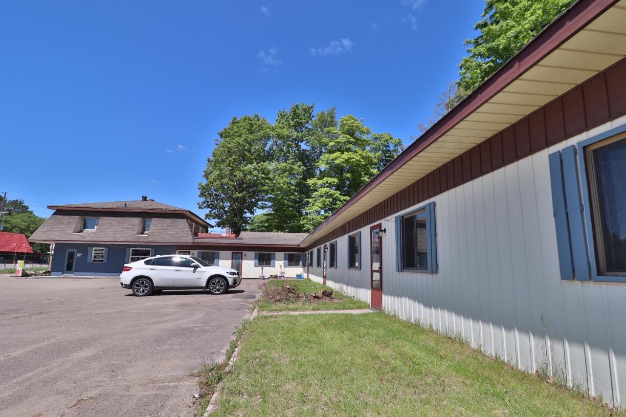 Bestliving Motel Washago Eksteriør bilde